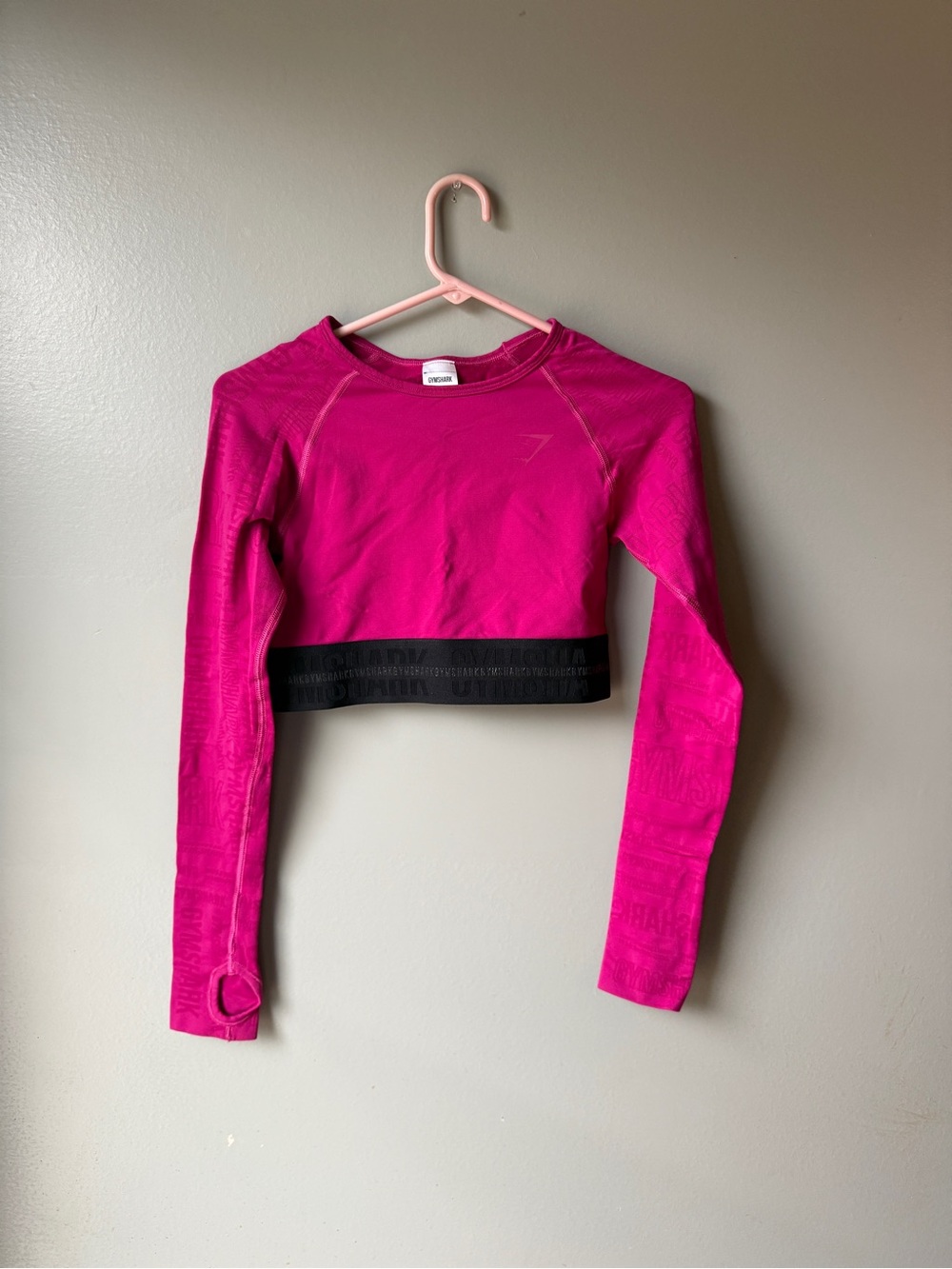 Gymshark Women’s Pink Long Sleeve Cropped Compression Top Size S